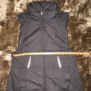 Lululemon Pack It Vest - Black